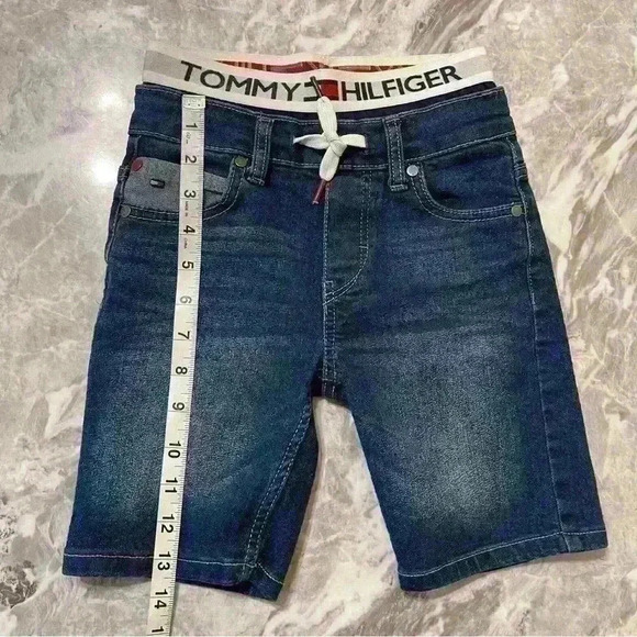Tommy Hilfiger PORTOLA Toddler Boys Retro Denim Shorts Size 6 Outdoor Vacations - Picture 4 of 8